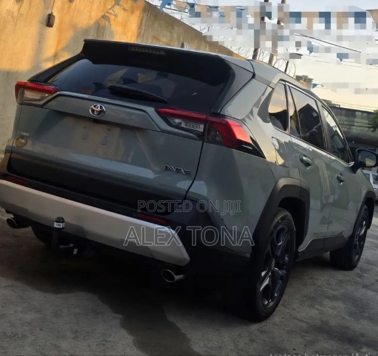 Toyota RAV4 2022 Gray