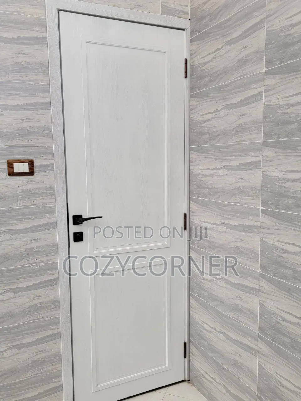 Dreamy Doors to Enlightened Living Space. የቤት በር ገጠማን ጨምሮ