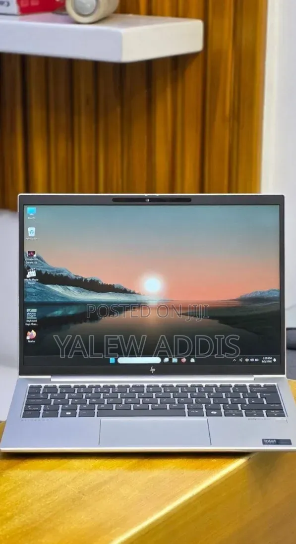 New Laptop HP Elitebook 830 G11 16GB Intel Core Ultra 7 SSD 512GB