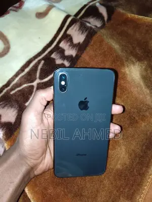 New Apple iPhone XS Max 256 GB Black