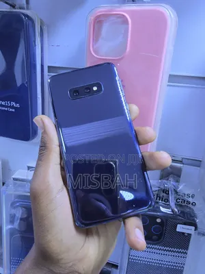 Samsung Galaxy S10e 128 GB Black