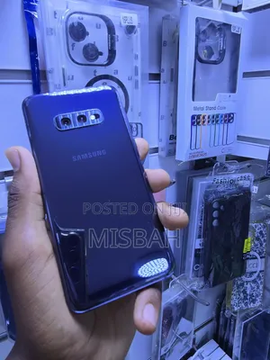 Samsung Galaxy S10e 128 GB Black