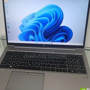 New Laptop HP ZBook 14 16GB Intel Core i7 SSD 512GB