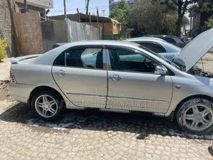 Toyota Corolla 2005