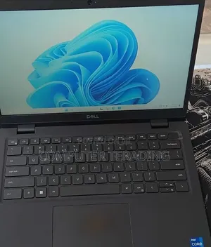 New Laptop Dell 16GB Intel Core i7 SSD 512GB