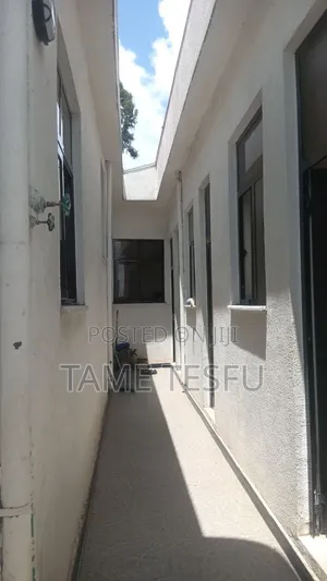 Furnished 3bdrm Villa in ፍጋ, Bole for sale