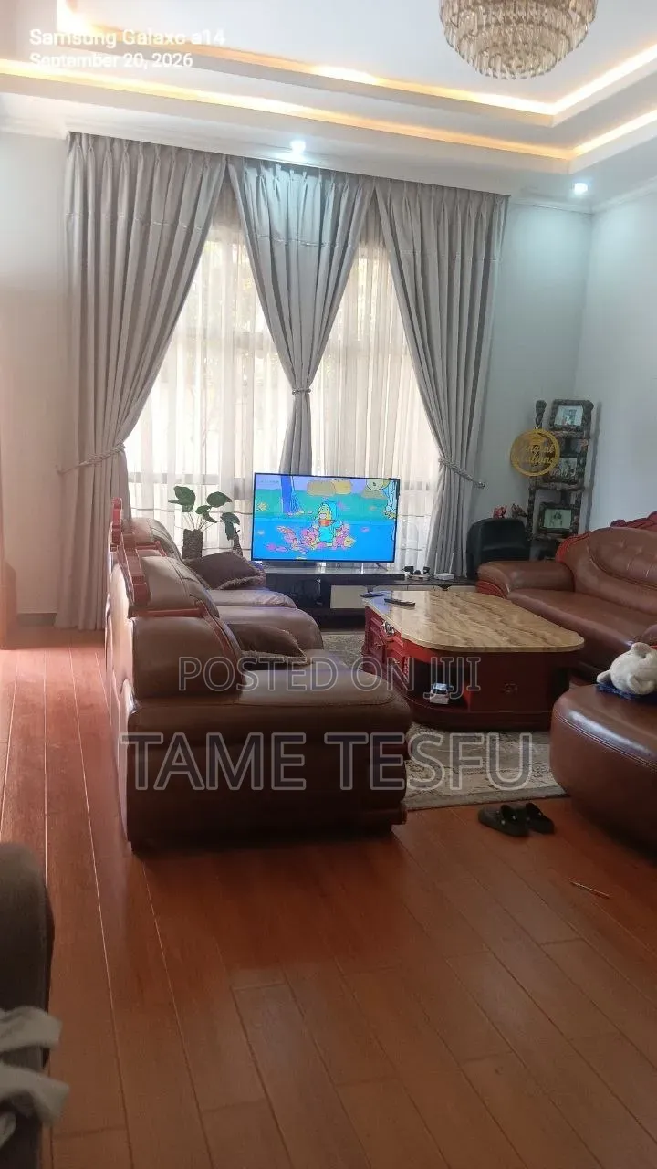 Furnished 3bdrm Villa in ፍጋ, Bole for sale