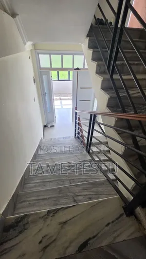 Furnished 8bdrm House in ሀያት, Bole for sale