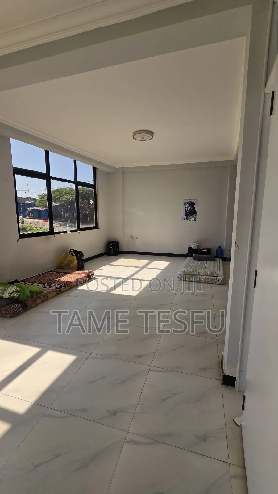 Furnished 8bdrm House in ሀያት, Bole for sale