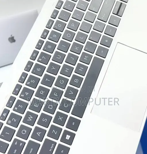 New Laptop HP EliteBook x360 1040 G7 16GB Intel Core i7 SSD 512GB