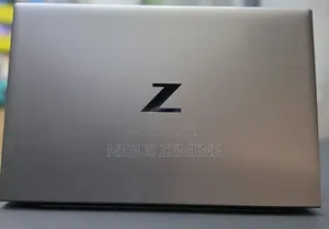 New Laptop HP ZBook Firefly G8 16GB Intel Core i5 SSD 512GB