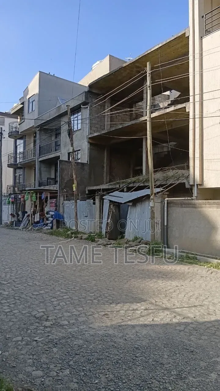 1bdrm House in ሰሚት, Bole for sale