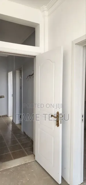Furnished 8bdrm House in ሀያት, Bole for sale
