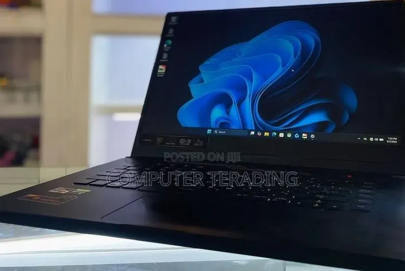 New Laptop Asus ROG Zephyrus G15 16GB AMD Ryzen 7 SSD 512GB