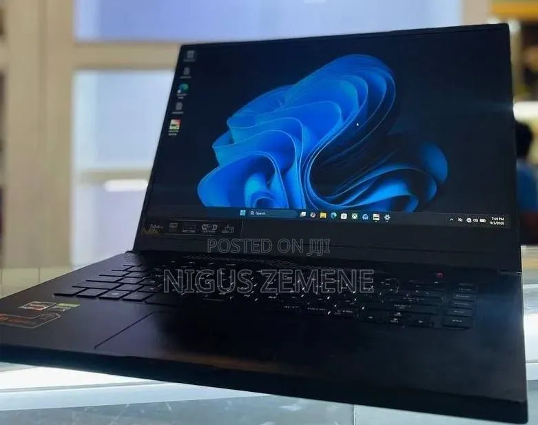 New Laptop Asus ROG Zephyrus G15 16GB AMD Ryzen 7 SSD 512GB