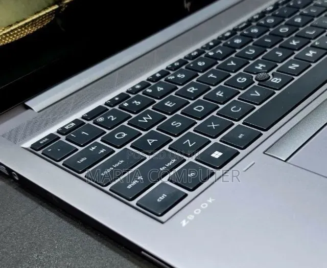 New Laptop HP ZBook Fury 15 G8 16GB Intel Core i5 SSD 512GB