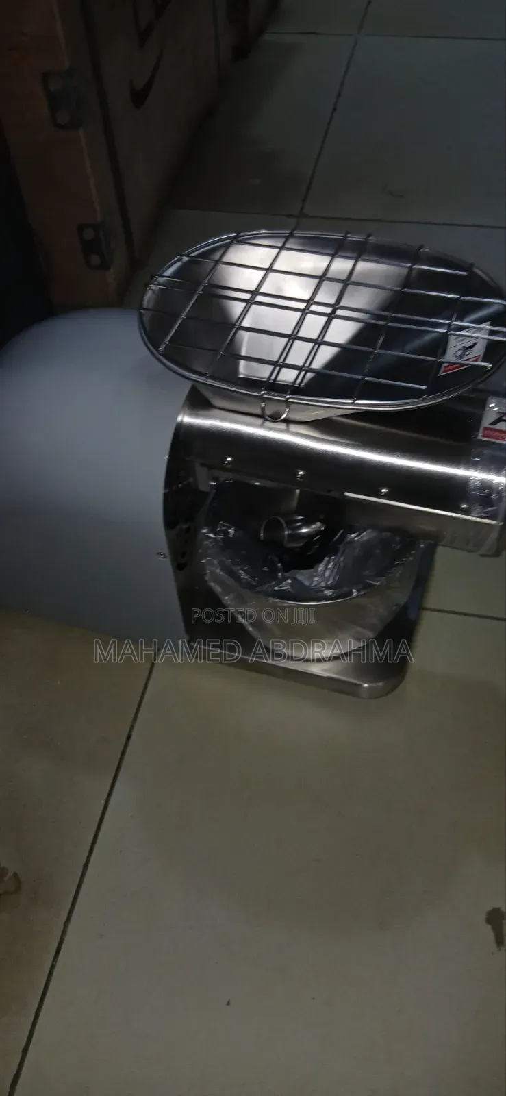 በሠአት 9ሊትር የሚጨምቅ የዘይት ማሽን