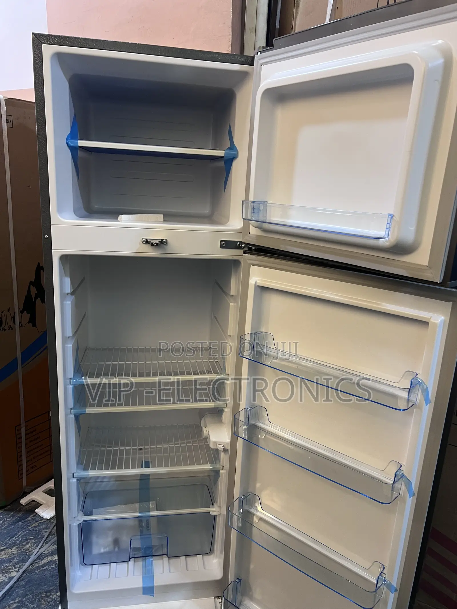 Akira Refrigerator 270 Double Door – Spacious Energy Saving