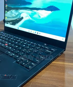 New Laptop Lenovo ThinkPad X1 Carbon 16GB Intel Core i5 SSD 512GB