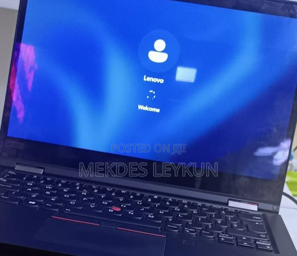 New Laptop Lenovo ThinkPad X390 Yoga 16GB Intel Core i7 SSD 512GB