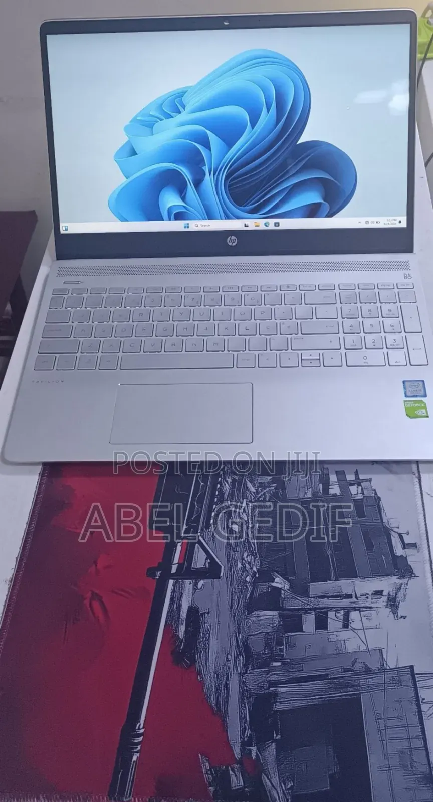 New Laptop HP Pavilion 15 8GB Intel Core i5 SSD 512GB