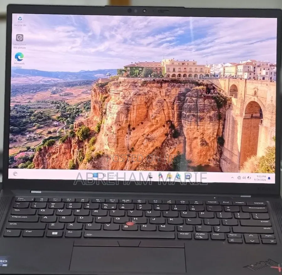 New Laptop Lenovo ThinkPad X1 Carbon 16GB Intel Core i7 SSD 512GB