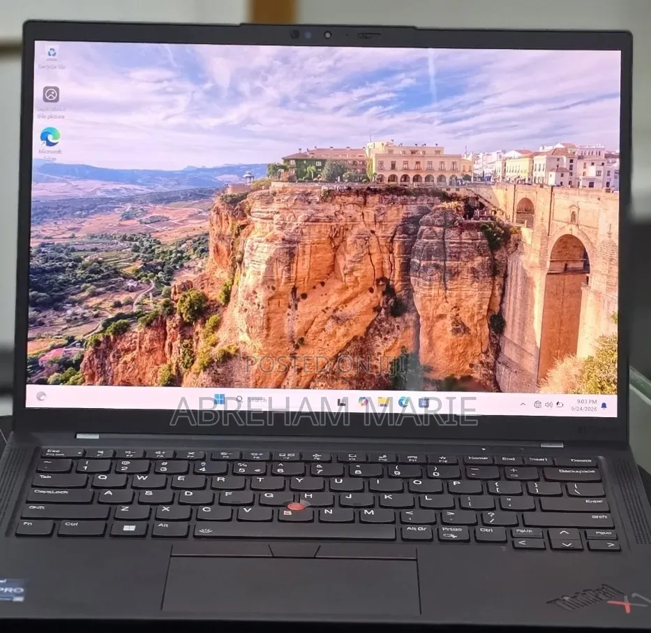 New Laptop Lenovo ThinkPad X1 Carbon 16GB Intel Core i7 SSD 512GB