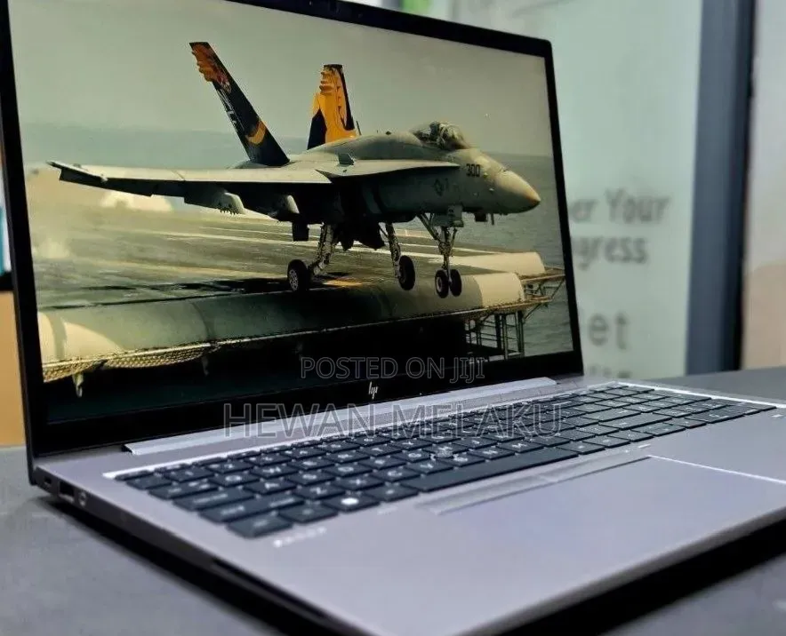 New Laptop HP ZBook 14 16GB Intel Core i5 SSD 512GB