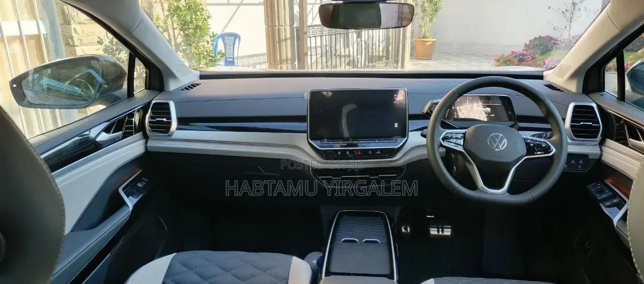 Volkswagen ID.6 2022 Gray