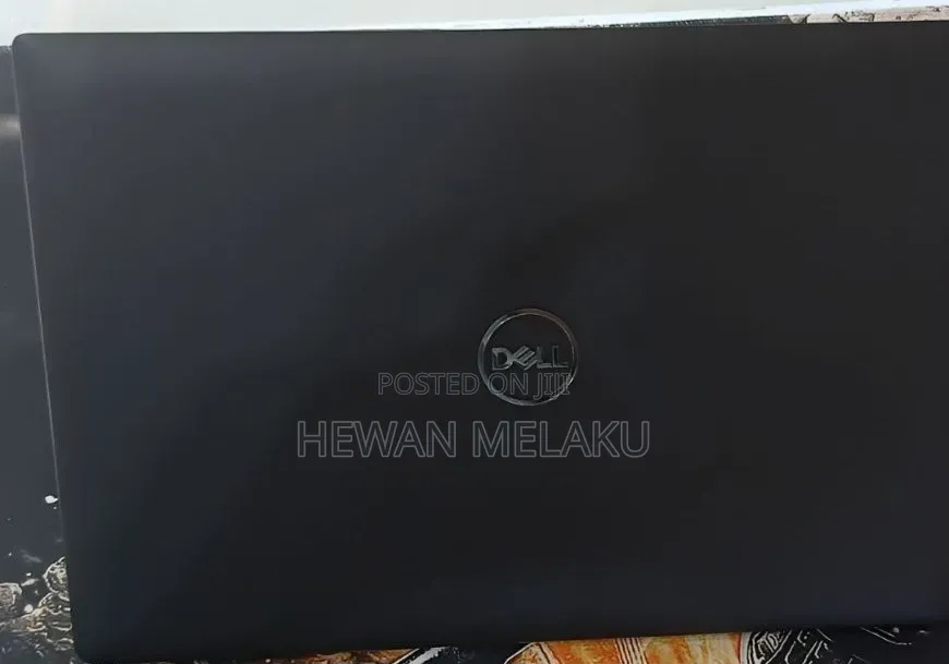 New Laptop Dell 16GB Intel Core i7 SSD 512GB