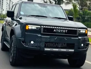 Toyota Land Cruiser Prado 2024 Black