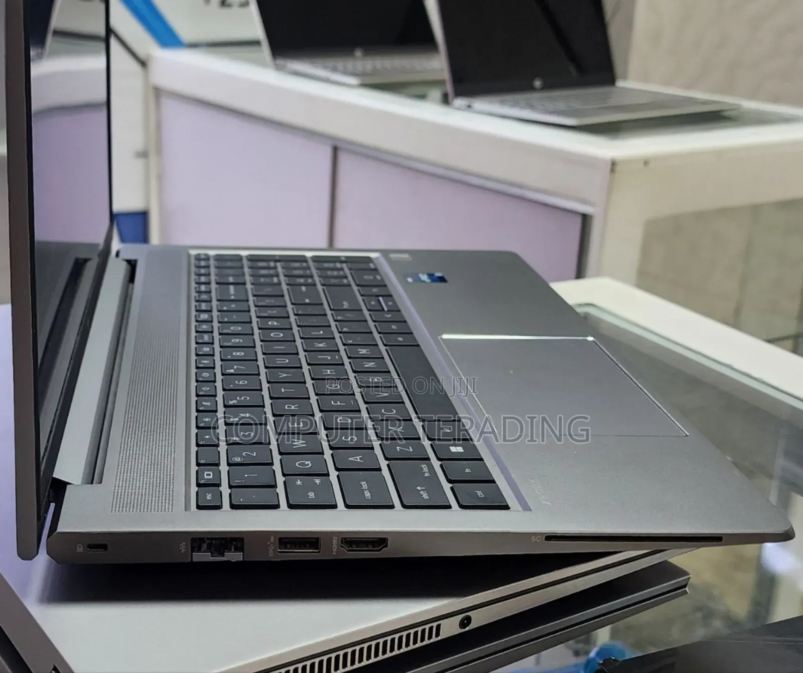 New Laptop HP Zbook Fury 15 G7 32GB Intel Core i9 SSD 512GB