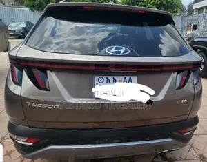 Hyundai Tucson 2022 Gray