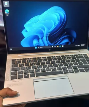 New Laptop HP EliteBook 840 16GB Intel Core i5 SSD 512GB