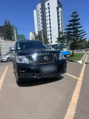 Nissan Patrol 2017 Black