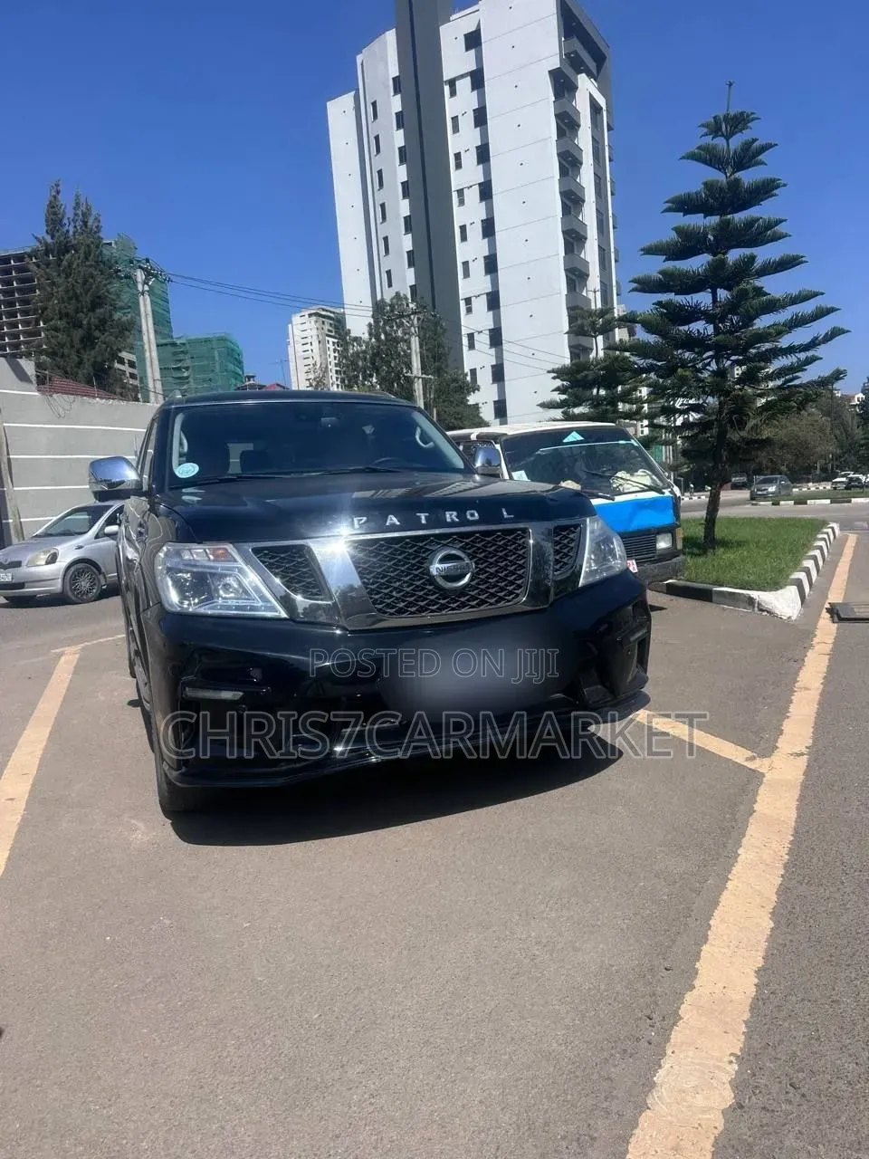 Nissan Patrol 2017 Black