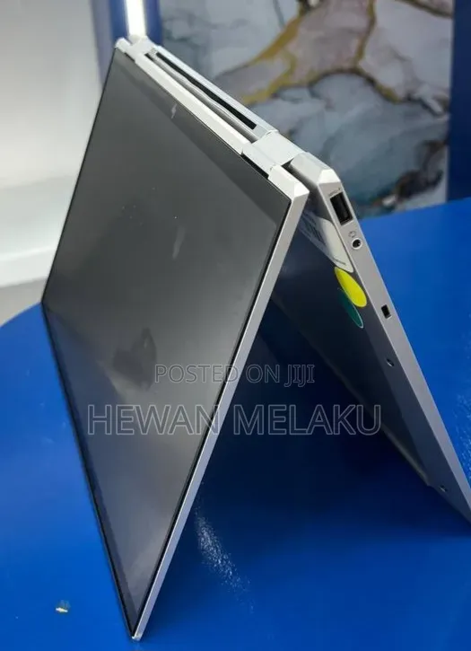 New Laptop HP EliteBook x360 1040 G7 16GB Intel Core i7 SSD 512GB