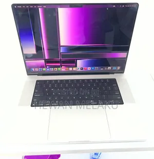 New Laptop Apple MacBook Pro 2021 M1 16GB Apple M1 Pro SSD 512GB