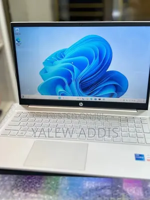 New Laptop HP Pavilion 15 8GB Intel Core i5 SSD 512GB