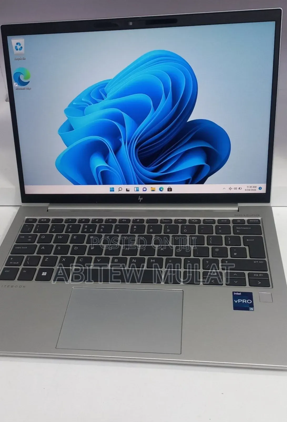 New Laptop HP EliteBook 830 G9 16GB Intel Core i5 SSD 512GB