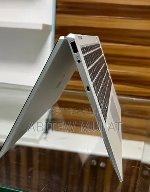New Laptop HP EliteBook x360 1030 G7 16GB Intel Core i7 SSD 512GB