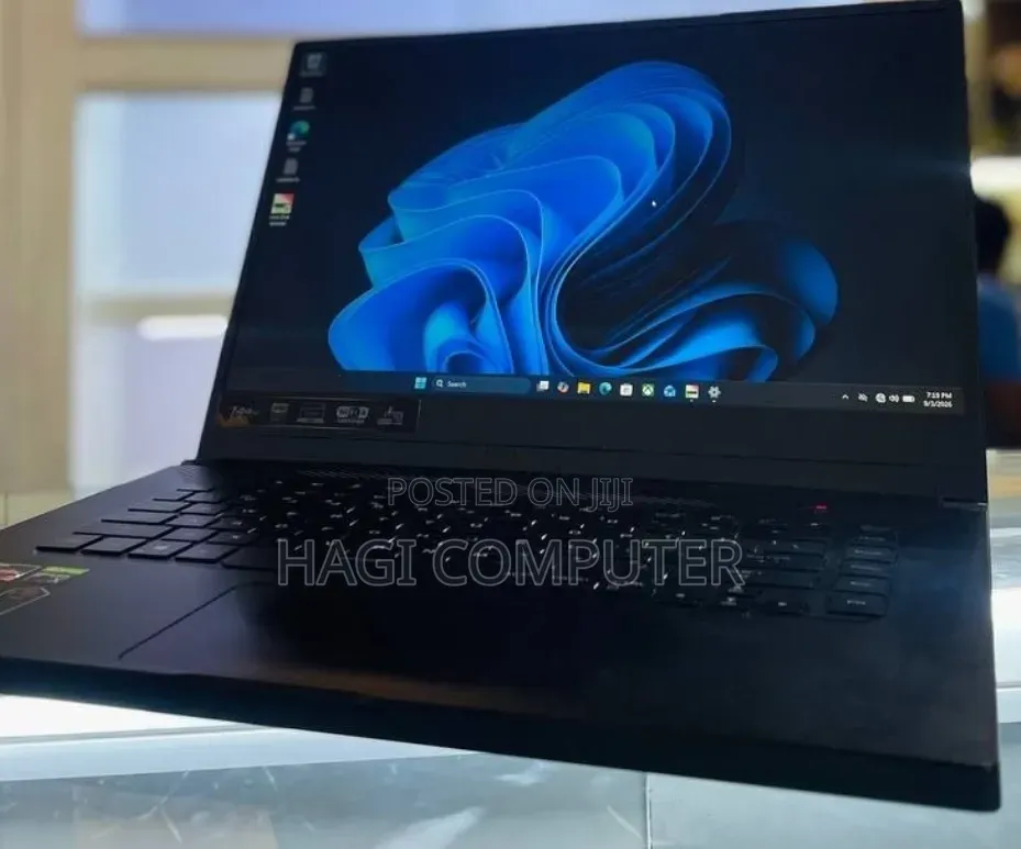New Laptop Asus ROG Zephyrus G15 16GB AMD Ryzen 7 SSD 512GB