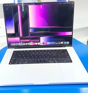 New Laptop Apple MacBook Pro 2021 M1 16GB Apple M1 Pro SSD 512GB