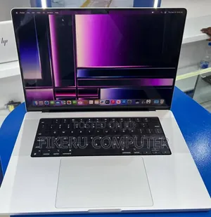 New Laptop Apple MacBook Pro 2021 M1 16GB Apple M1 Pro SSD 512GB