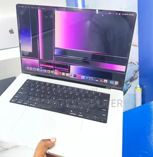New Laptop Apple MacBook Pro 2021 M1 16GB Apple M1 Pro SSD 512GB