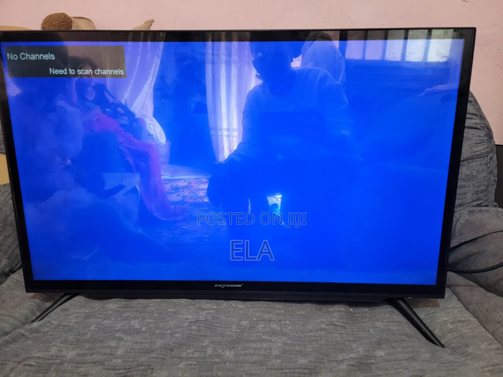 Extreme 32 Inch LED TV EX32DM