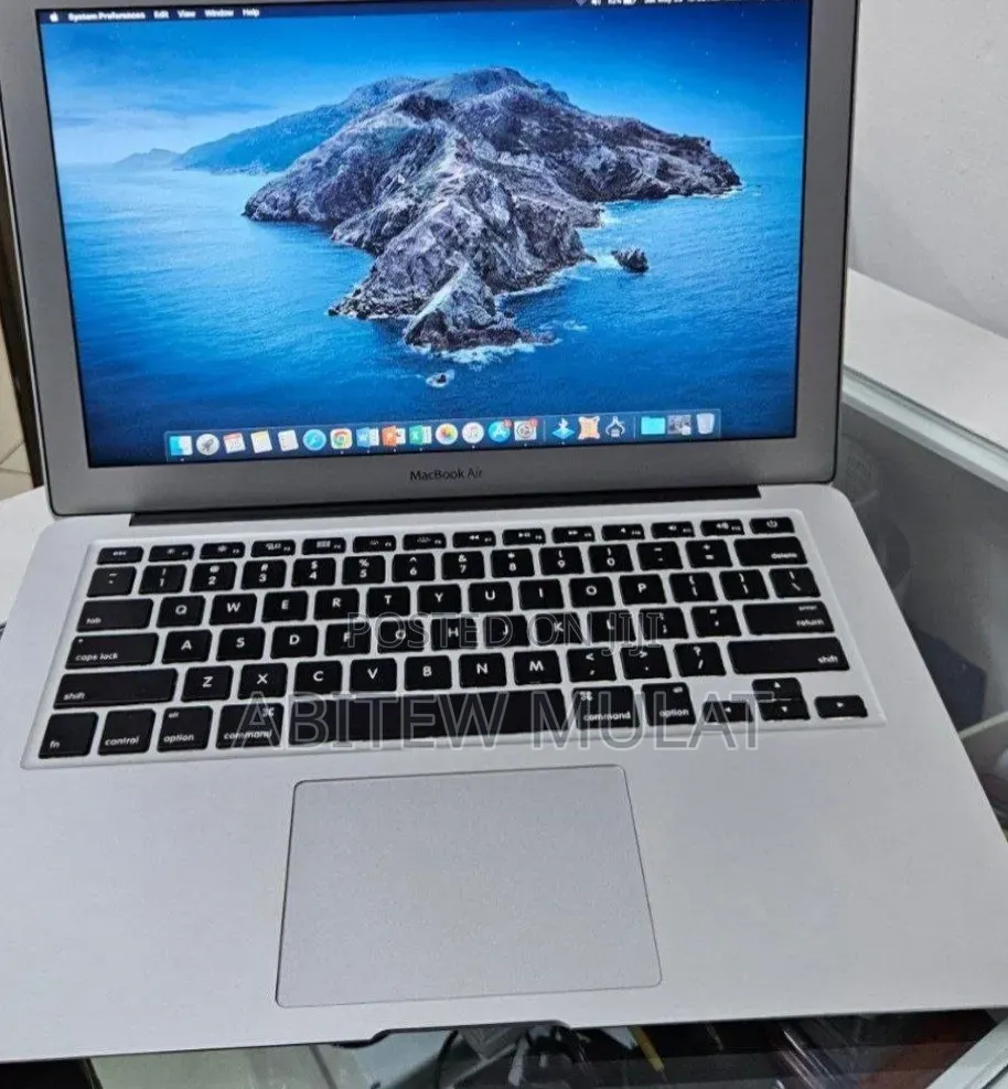 New Laptop Apple MacBook Air 2013 4GB Intel Core i5 SSD 128GB