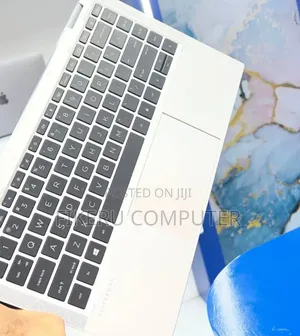 New Laptop HP EliteBook x360 1040 G7 16GB Intel Core i7 SSD 512GB