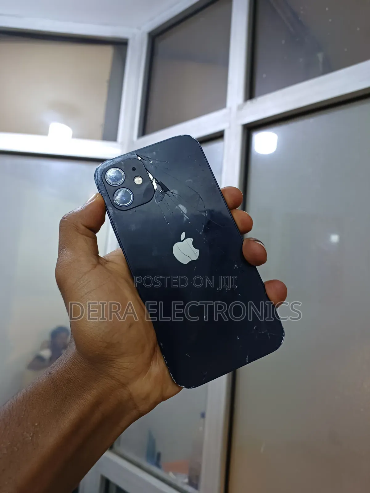 Apple iPhone 12 64 GB Black