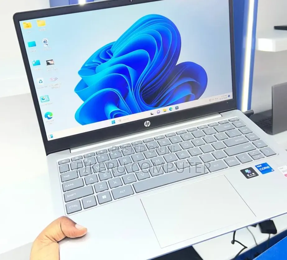 New Laptop HP Stream Notebook 16GB Intel Core i5 SSD 1T